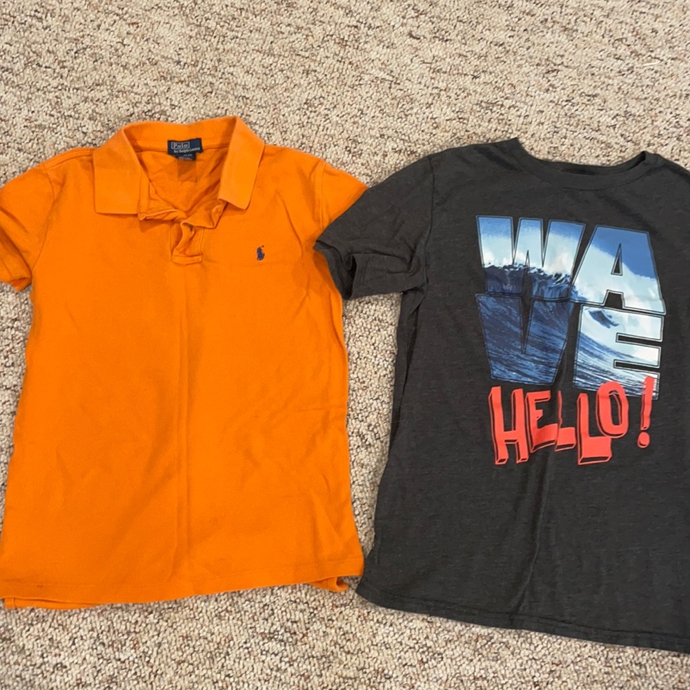 Boy t-shirts in size 10/12